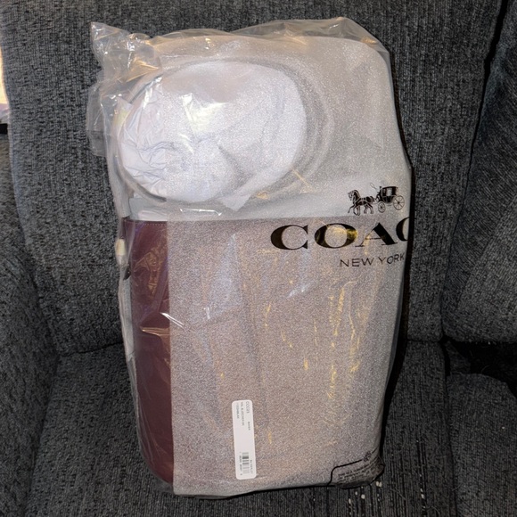 Coach Bleecker Bucket Bag & Pouch in Brass/Merlot Natural Grain Leather NWT - Picture 14 of 16